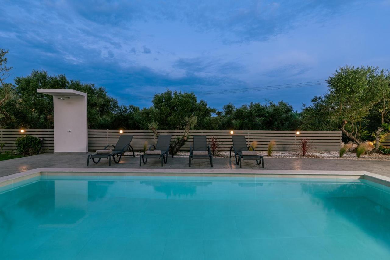 Valentino Luxury Villa พลานอส ภายนอก รูปภาพ